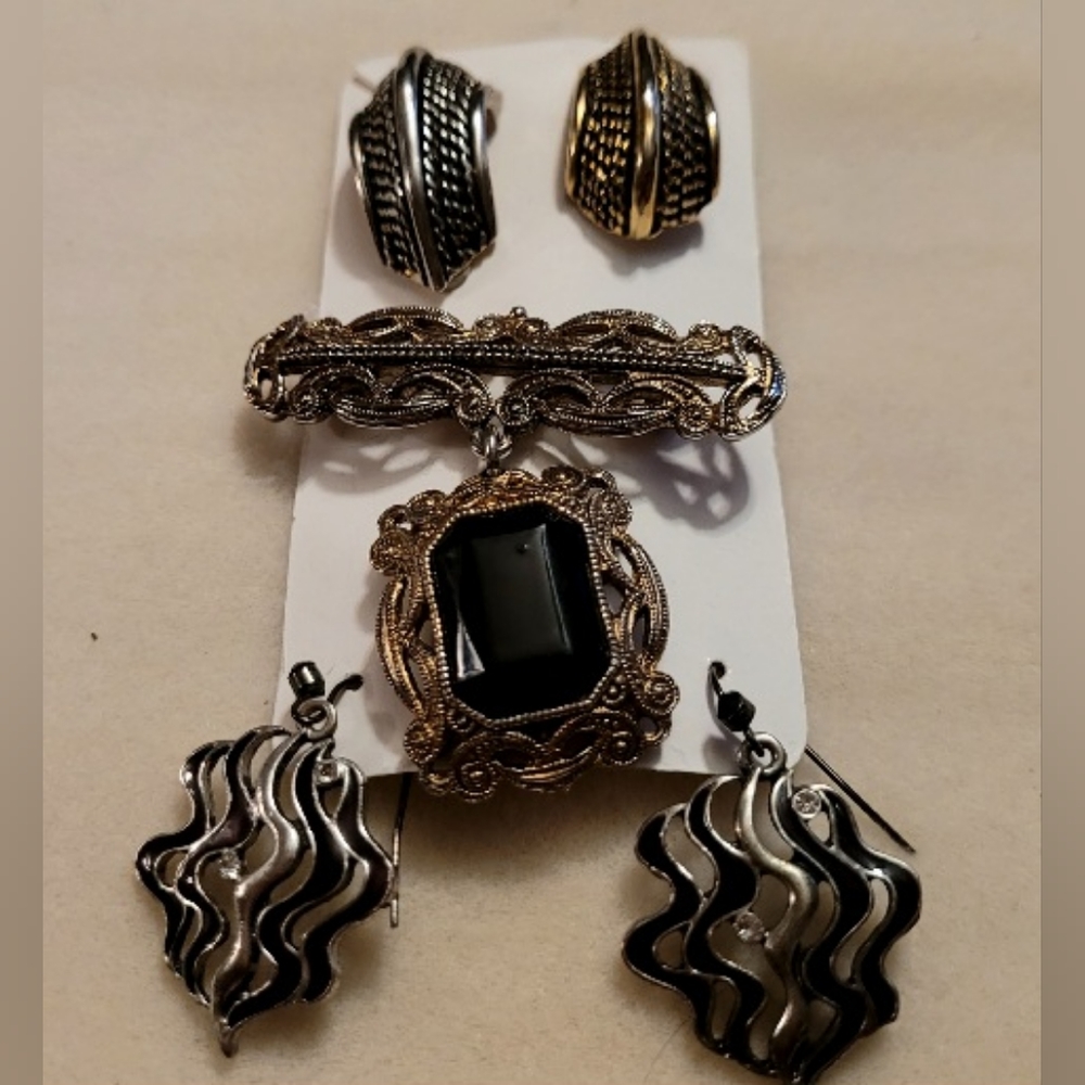 Earring/Lapel Pin Set